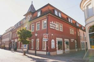 Stadthotel Engel, Карлсруэ