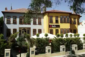 Hich Hotel Konya, Конья