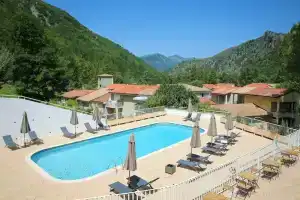 Hôtel Le Refuge des Sources, Динь-Ле-Бен
