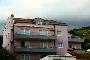 Apartments Andrijanic, Krvavica