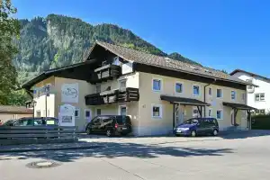 Pension Freiheit, Пфронтен
