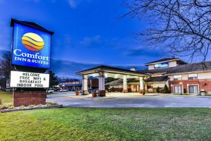 Comfort Inn & Suites Ambassador Bridge, Виндзор