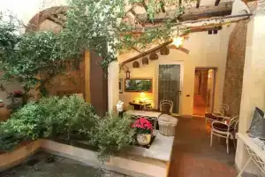 b&b Mr. My Resort, Флоренция