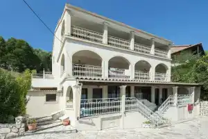Dimitrios Apartments, Кассиопи