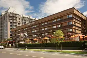 Days Inn by Wyndham Victoria On The Harbour, Виктория