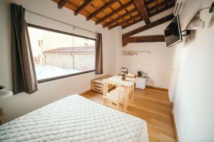 Garage Bonci B&b, Пьетрасанта