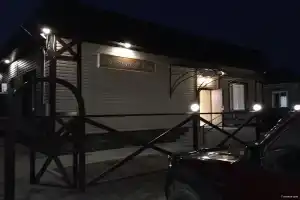 Гостевой дом, Ленинградская