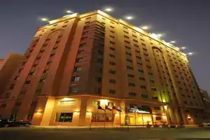 Monroe Hotel & Suites, Манама