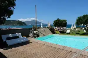 Maresia Procida, Остров Просида