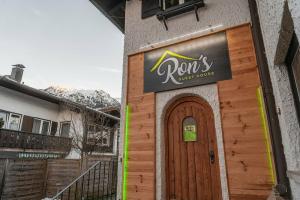 Ron´s Guesthouse, Оберстдорф