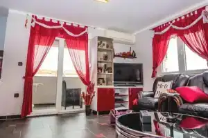 Apartments Saric, Пула
