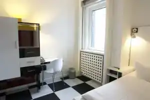 Hotel Cristall, Франкфурт-на-Майне