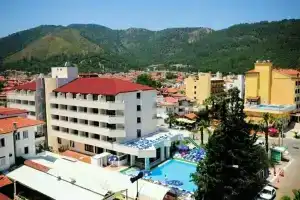 Kapmar Hotel, Ичмелер