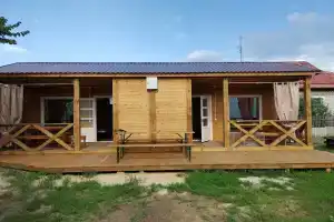 Гостевой дом «Жираф», Яровое