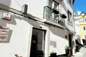 Residenza Dutzu ApartHotel, Лейрия