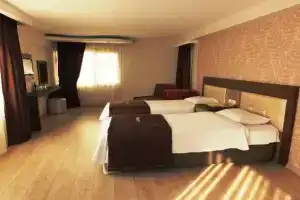 Vesta Liman Hotel, Измир