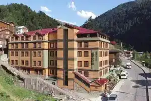 Dere Hotel, Айдер