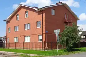 Гостевой дом на Чкалова 18