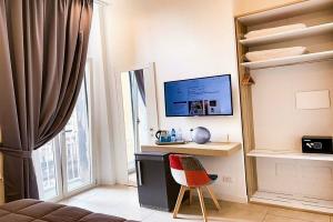 Napoli Squares Suites, Неаполь