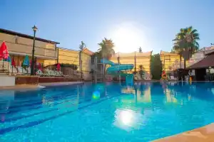 Zehra Hotel, Фетхие