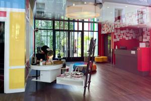 Ibis Styles, Нантер