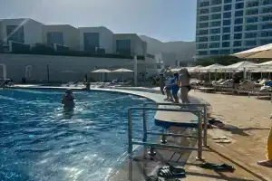 InterContinental Hotels Fujairah Resort, Аль Акка