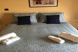 Jfk b & b, Чампино