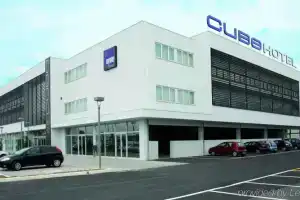 Hotel «Cube», Равенна