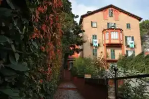 Locanda Al Castello, Асти