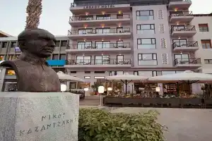 Отель «Legacy Gastro Suites», Ираклион