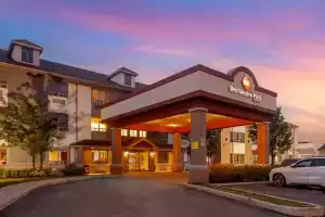 Best Western Plus Burlington Inn & Suites, Берлингтон