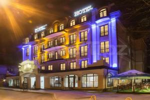 Nota Bene Hotel & Restaurant, Львов