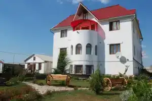 База отдыха «Леополис», Мирный