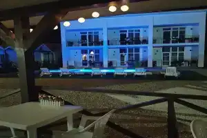 Гостиница «Дионис», Береговое