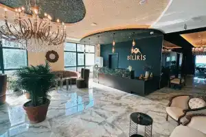 Biliris Otel, Акчаабат