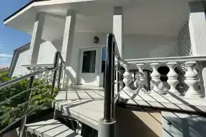 Меблированные комнаты у Яны, Геленджик