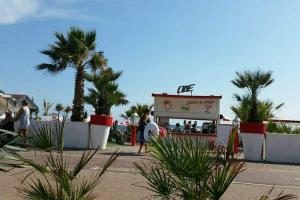 Girasolereale On The Beach, Остия-Антика