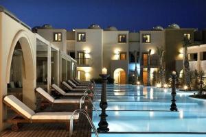 The Ixian Grand & All Suites - Adults Only, Иксия