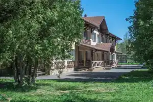 Пансионат «Искра», Петровское