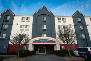 Candlewood Suites Medford, an Ihg Hotel, Медфорд