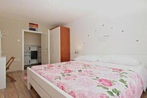 Country House Apartments, Пула