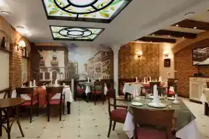 Пирамид Отель, Находка