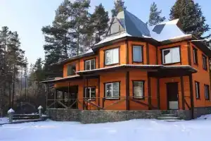 Усадьба «Солнечный берег», Усть-Муны