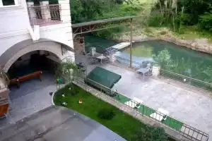 Гостиница «Валерия», Дюрсо