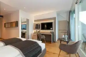 Hotel Zur Winzerstube, Хагнау