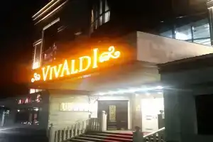Отель «Vivaldi», Алматы