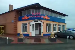 Гостиница «Семь два Семь», Журавлева