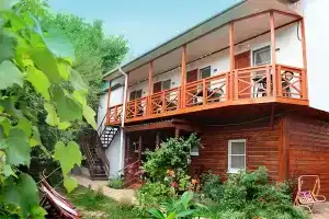 Гостевой дом «Терем у реки», Архипо-Осиповка