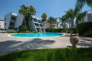 Sunny Apart-hotel, Лимассол