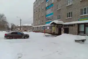 Гостиница Омутнинского металлургического завода, Омутнинск